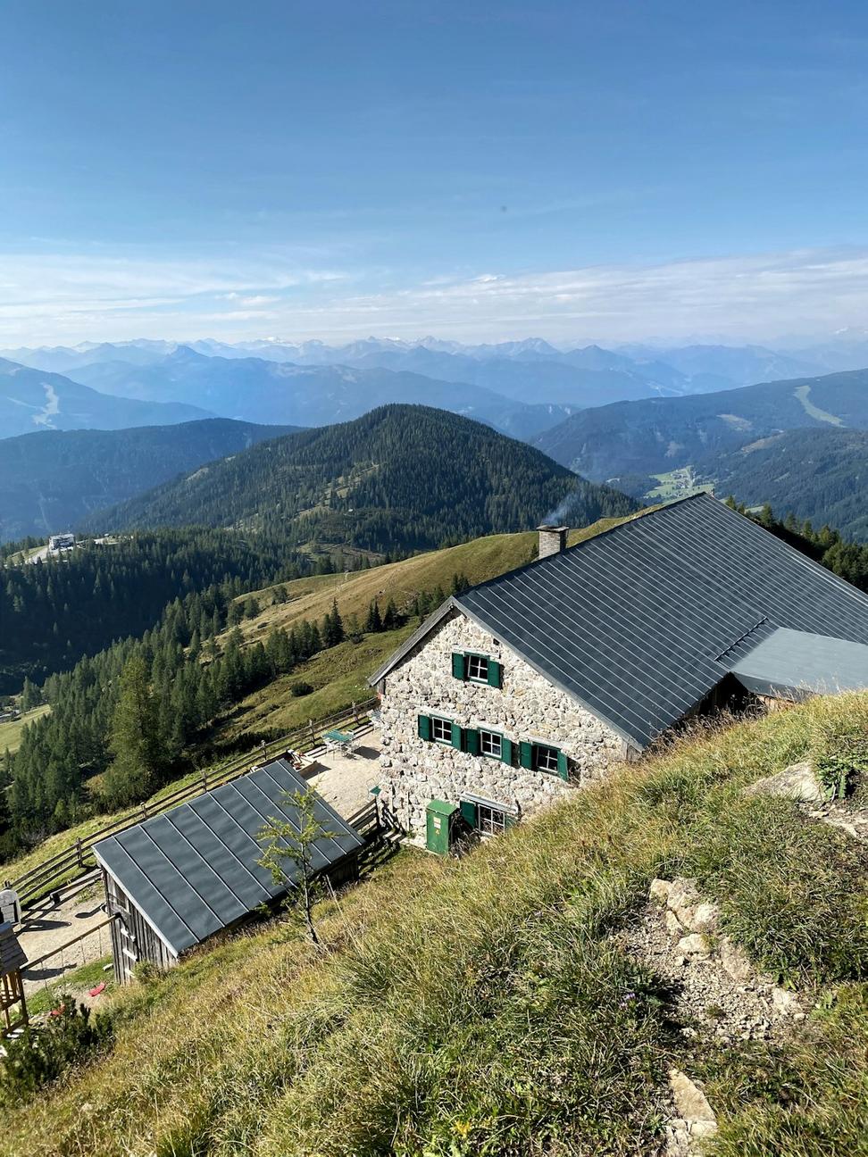 Eco Mountain Home