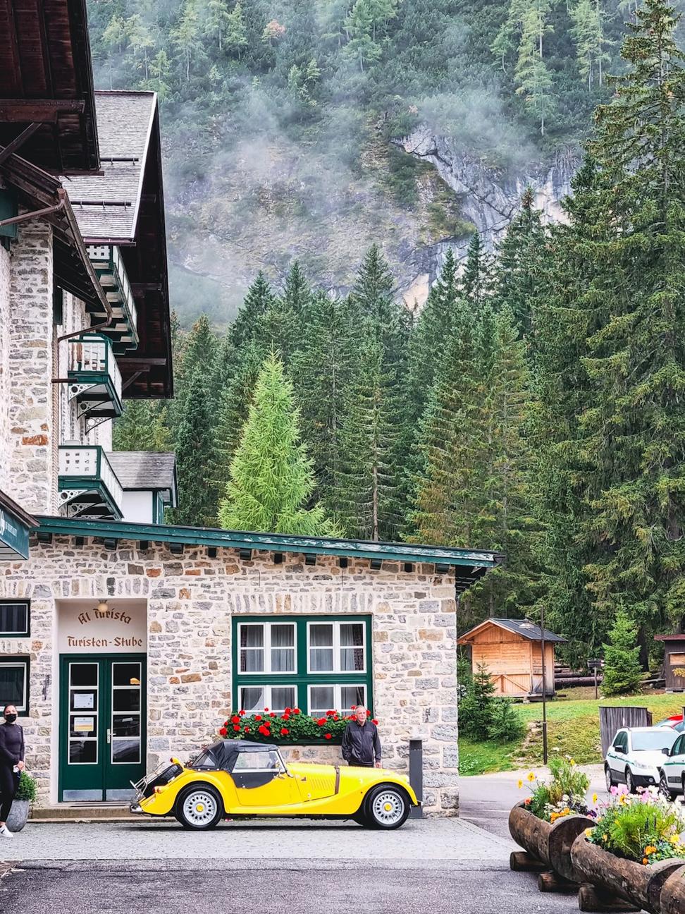 Nakusp Hot Springs Lodge